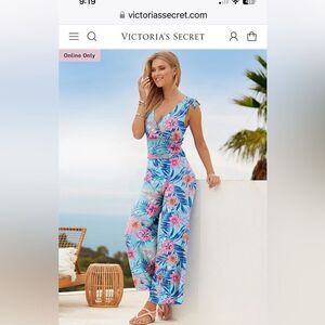 Lascana Jumpsuit bought through Victoria’s Secret Size 4
